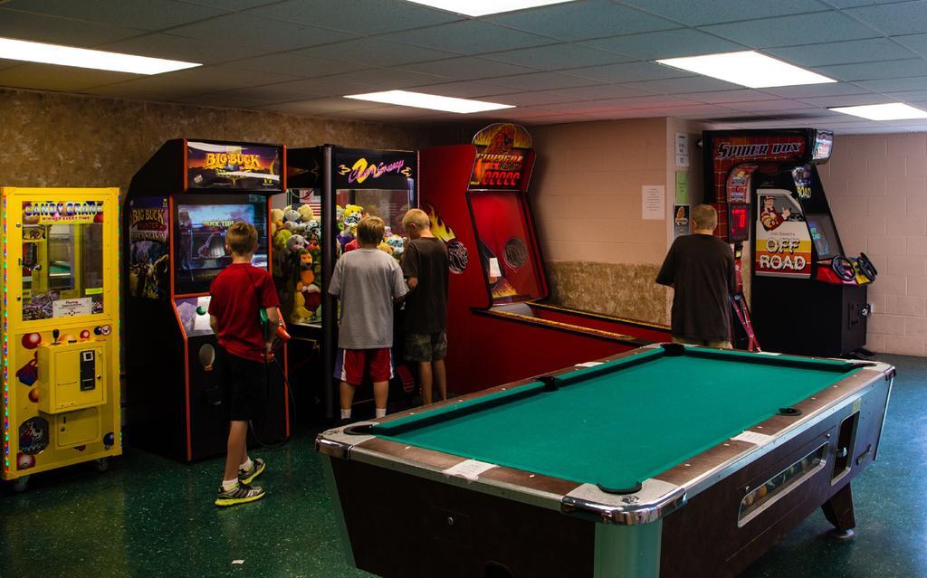 Plymouth Rock Camping Resort Deluxe Cottage Elkhart Lake Екстер'єр фото