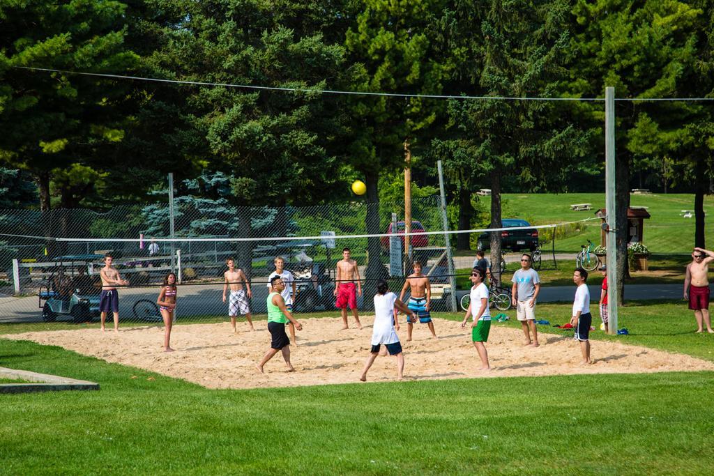 Plymouth Rock Camping Resort Deluxe Cottage Elkhart Lake Екстер'єр фото